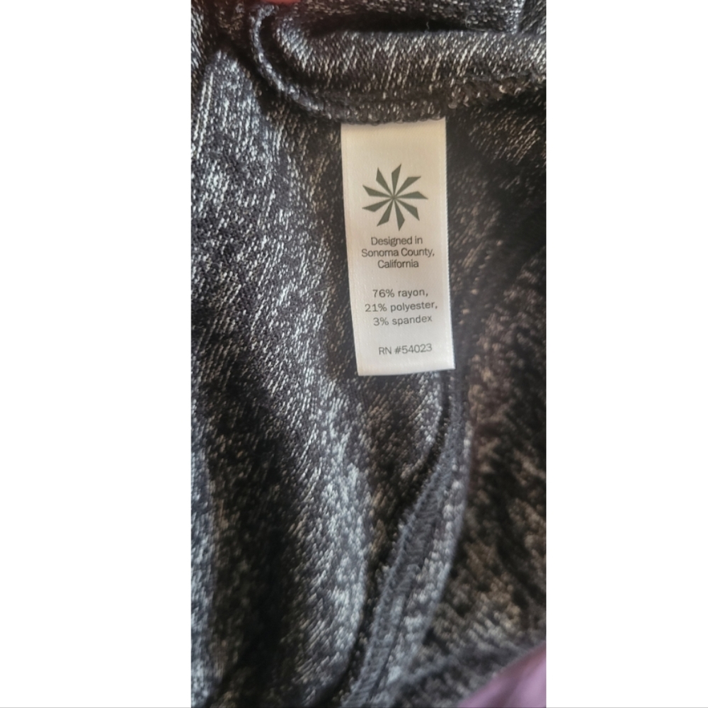 Athleta Rayon Blend Slouchy Cardigan Sz XS - Picture 3 of 4